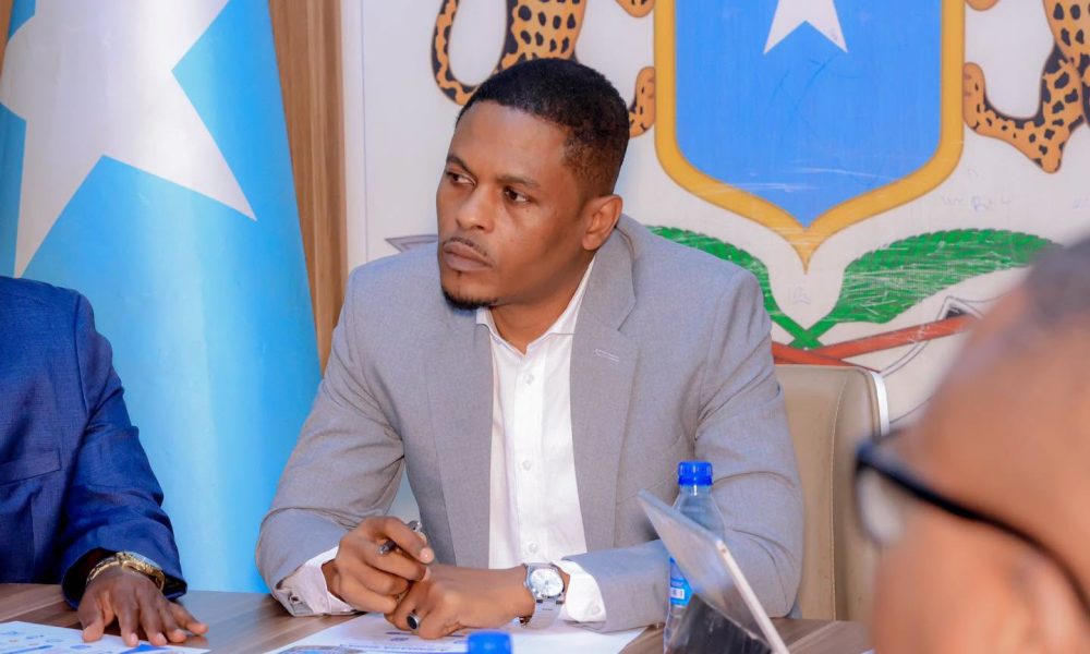 Dowladda Soomaaliya oo Mucaaradka U Furtay Wada-hadal, Balse Digniin Adag ka Soo Saartay Dhaqdhaqaaqyada Hubeysan