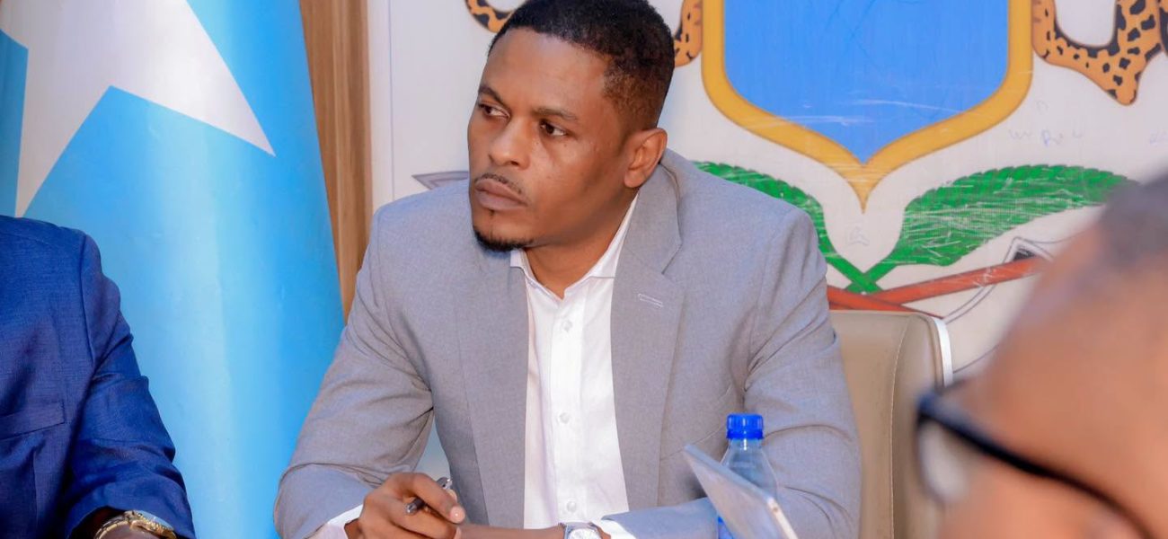 Dowladda Soomaaliya oo Mucaaradka U Furtay Wada-hadal, Balse Digniin Adag ka Soo Saartay Dhaqdhaqaaqyada Hubeysan